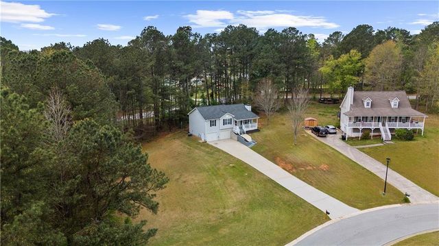 135 Lenox Court, Hiram, GA 30141