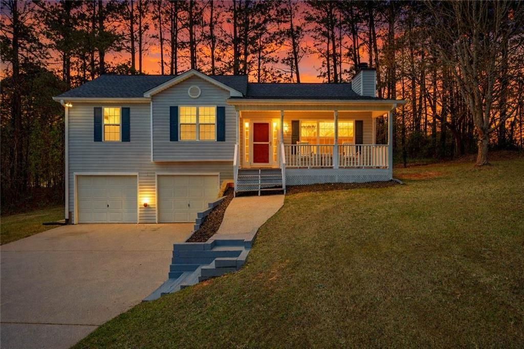 135 Lenox Court, Hiram, GA 30141