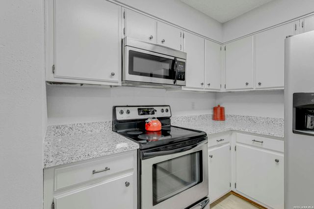 5015 Concord, San Antonio, TX 78228