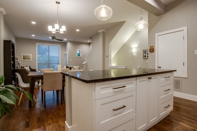 4211 Rawlins Street 527, Dallas, TX 75219