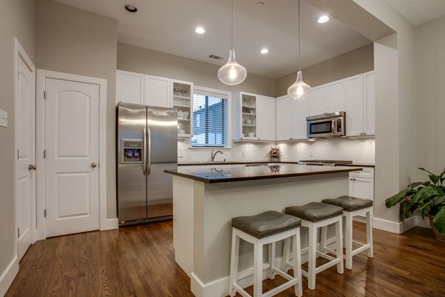 4211 Rawlins Street 527, Dallas, TX 75219