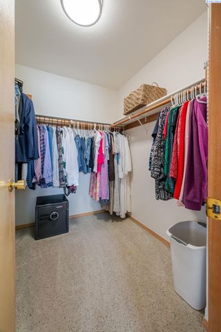 3409 S Buntin St., Kennewick, WA 99337