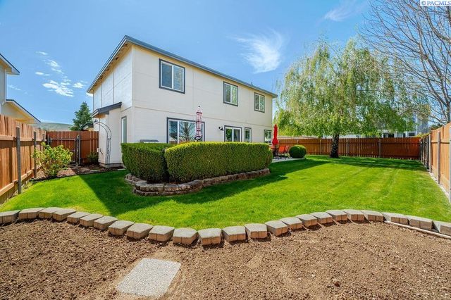 3409 S Buntin St., Kennewick, WA 99337
