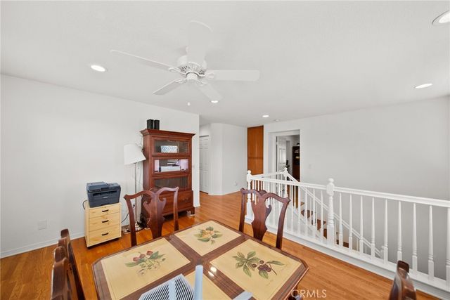 24245 Silhouette, Valencia, CA 91354