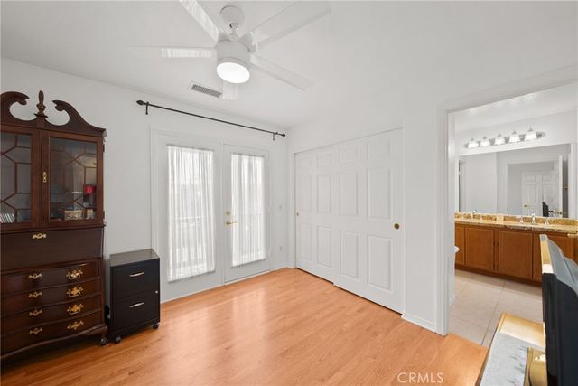 24245 Silhouette, Valencia, CA 91354