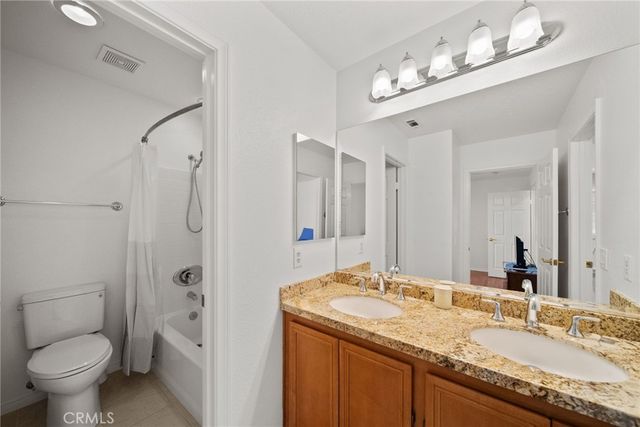 24245 Silhouette, Valencia, CA 91354