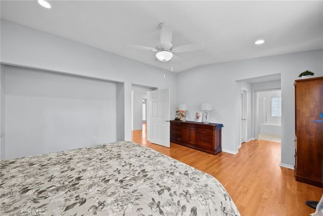 24245 Silhouette, Valencia, CA 91354