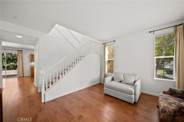 24245 Silhouette, Valencia, CA 91354