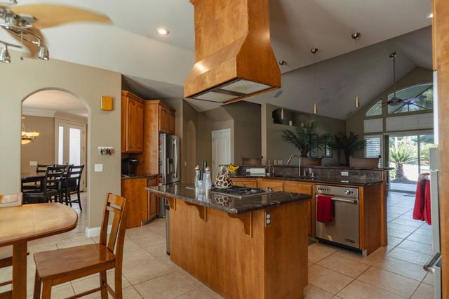 2253 Dyllan Ave, Atwater, CA 95301