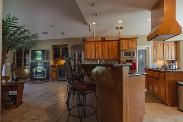 2253 Dyllan Ave, Atwater, CA 95301