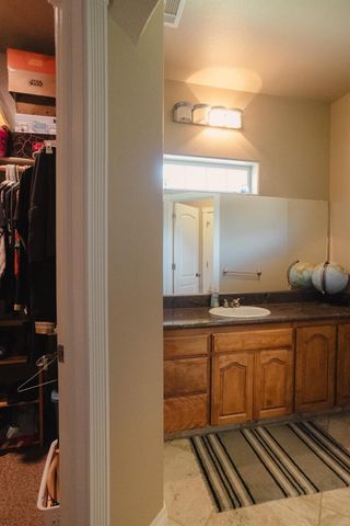 2253 Dyllan Ave, Atwater, CA 95301