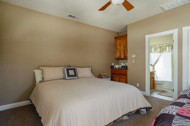 2253 Dyllan Ave, Atwater, CA 95301