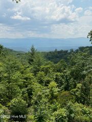 340 Lazy Country Cove Road, Murphy, NC 28906
