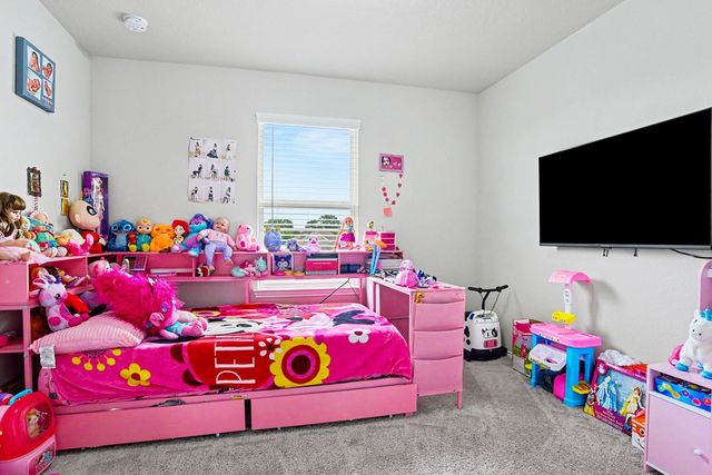 101 Spring Creek Lane, Terrell, TX 75160