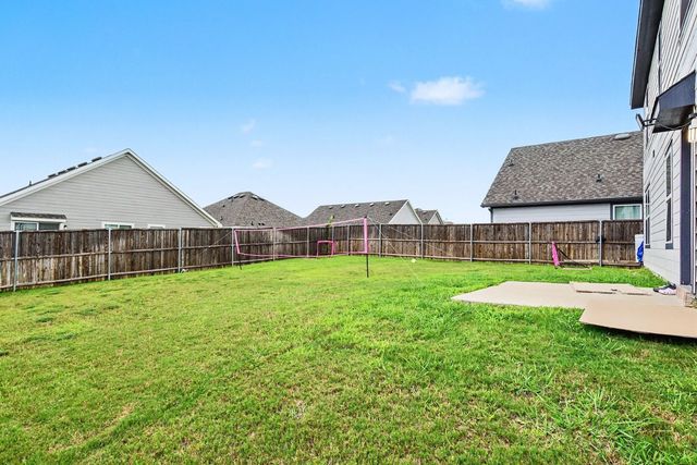 101 Spring Creek Lane, Terrell, TX 75160