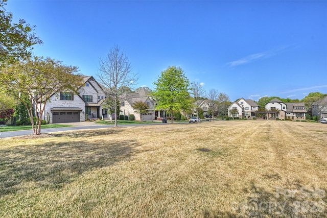 2244 Rock Creek Drive, Charlotte, NC 28226