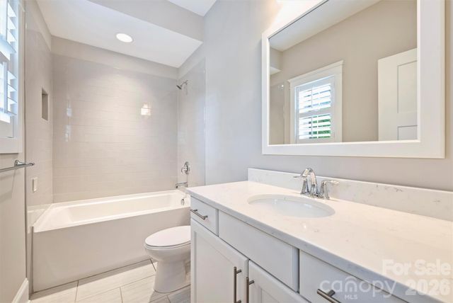 2244 Rock Creek Drive, Charlotte, NC 28226