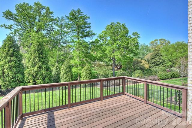 2244 Rock Creek Drive, Charlotte, NC 28226