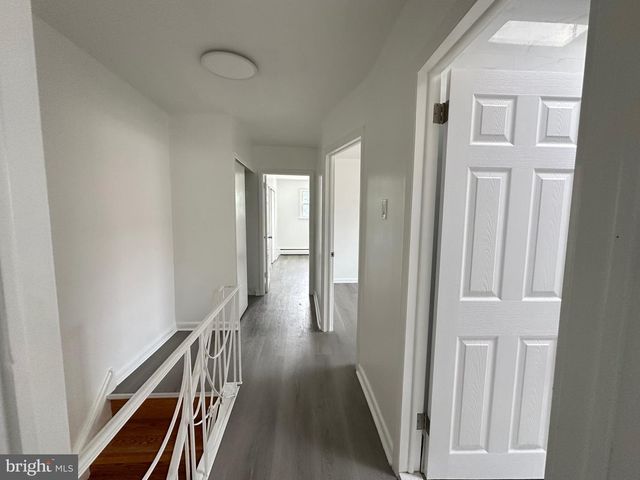 1121 SOLLY AVE, Philadelphia, PA 19111