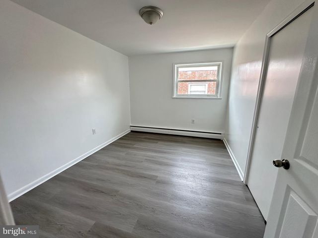 1121 SOLLY AVE, Philadelphia, PA 19111