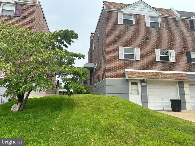 1121 SOLLY AVE, Philadelphia, PA 19111