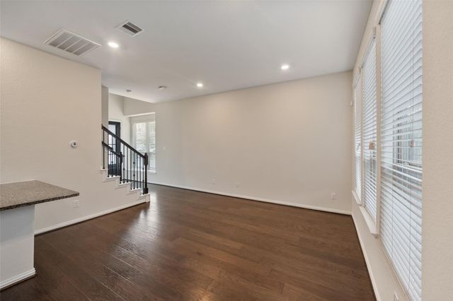 708 Ivory Manor Drive, Houston, TX 77018