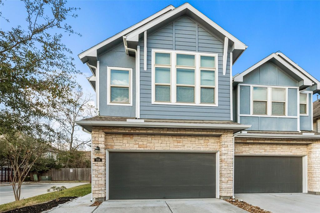 708 Ivory Manor Drive, Houston, TX 77018