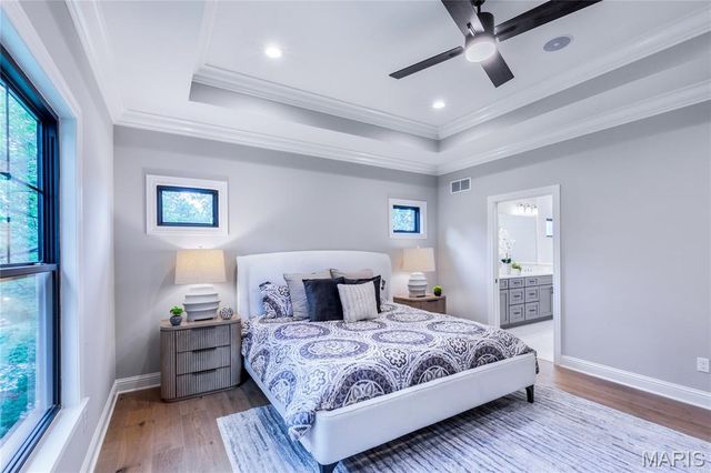 439 Landscape Court, Webster Groves, MO 63119