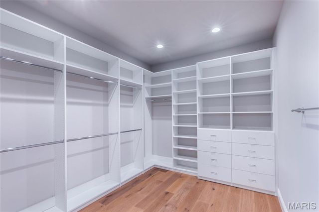 439 Landscape Court, Webster Groves, MO 63119