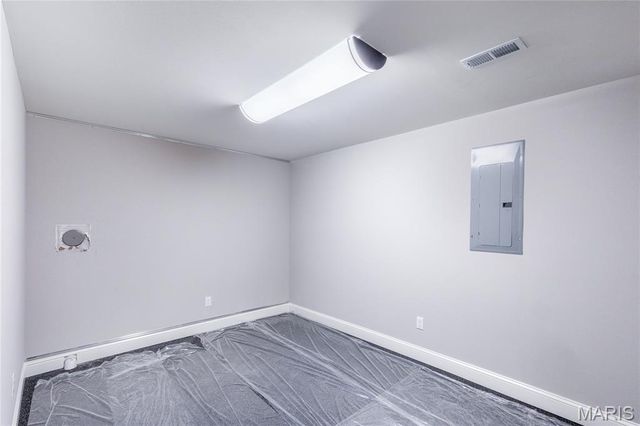 439 Landscape Court, Webster Groves, MO 63119