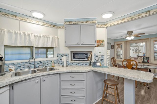 148 BEECHWOOD DRIVE 57, Safety Harbor, FL 34695