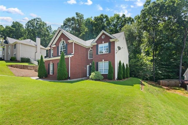 4405 RED ROCK Point, Suwanee, GA 30024