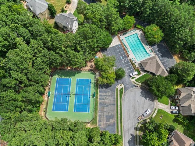 4405 RED ROCK Point, Suwanee, GA 30024