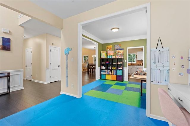 4405 RED ROCK Point, Suwanee, GA 30024