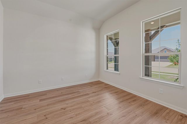3524 Helena Street, Gainesville, TX 76240