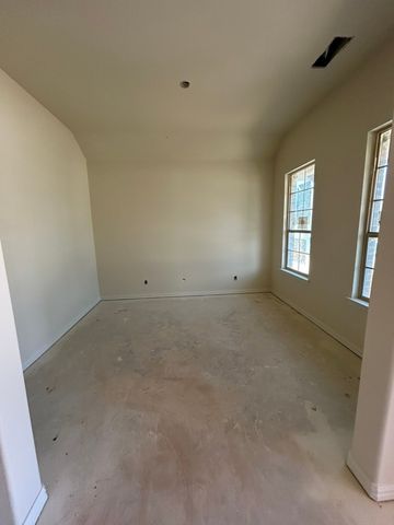 3524 Helena Street, Gainesville, TX 76240
