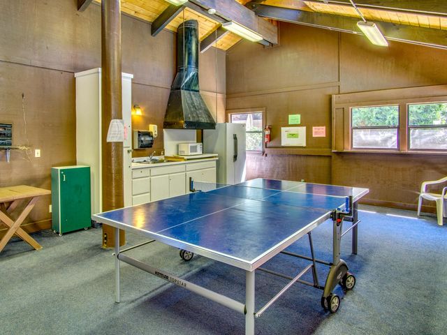 6758 Onyx Trl, Pollock Pines, CA 95726