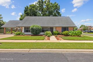 400 Rue Colombe, Carencro, LA 70520