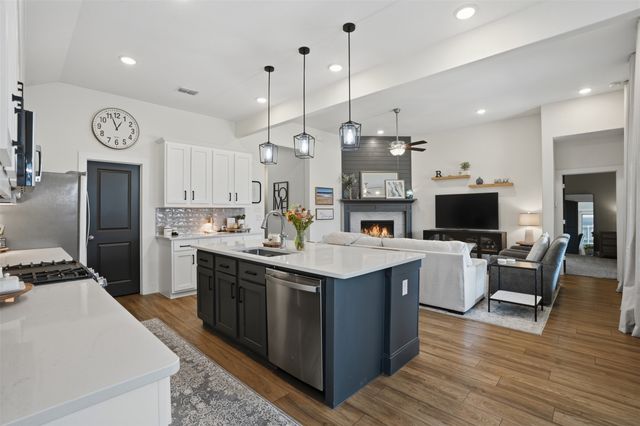 552 Taylor Drive, Rockwall, TX 75087
