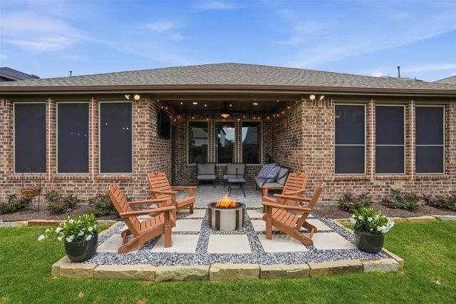 552 Taylor Drive, Rockwall, TX 75087