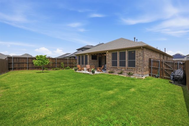 552 Taylor Drive, Rockwall, TX 75087