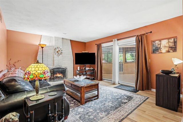 7618 Hampton Oaks Drive, Portage, MI 49024