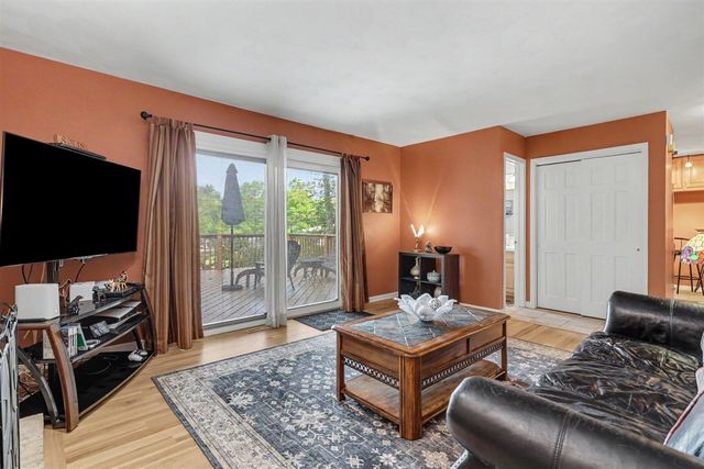 7618 Hampton Oaks Drive, Portage, MI 49024