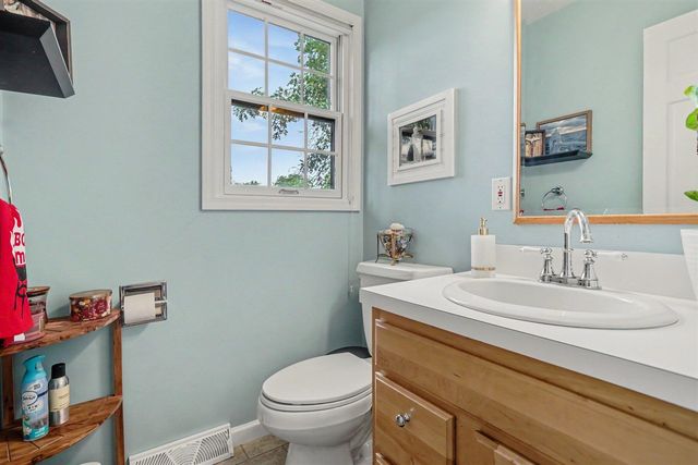 7618 Hampton Oaks Drive, Portage, MI 49024