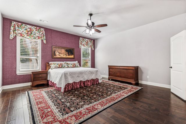 245 Prairie Oak Court, Burleson, TX 76028