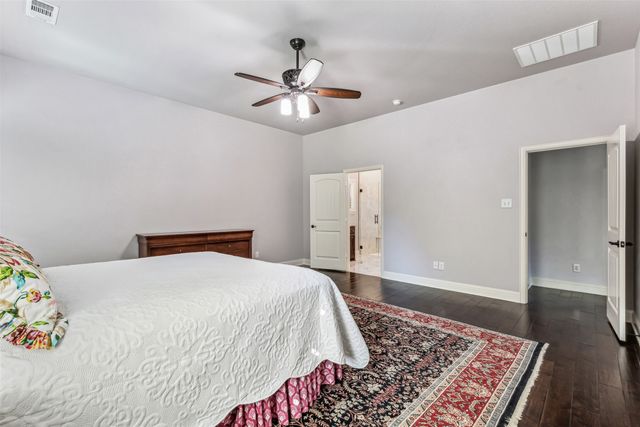 245 Prairie Oak Court, Burleson, TX 76028