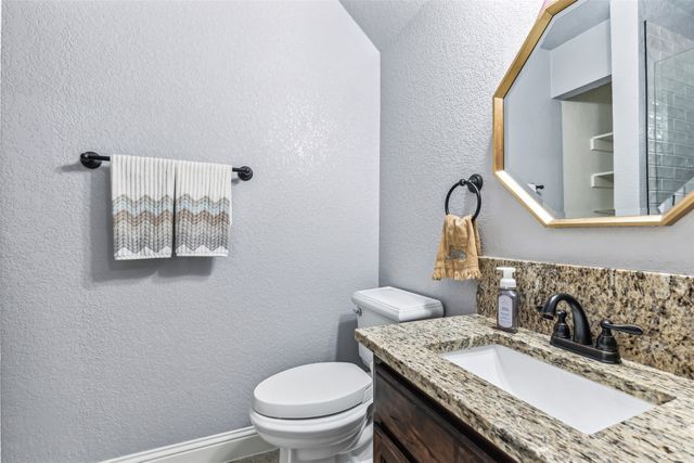 245 Prairie Oak Court, Burleson, TX 76028