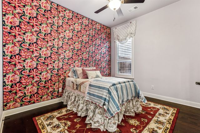 245 Prairie Oak Court, Burleson, TX 76028
