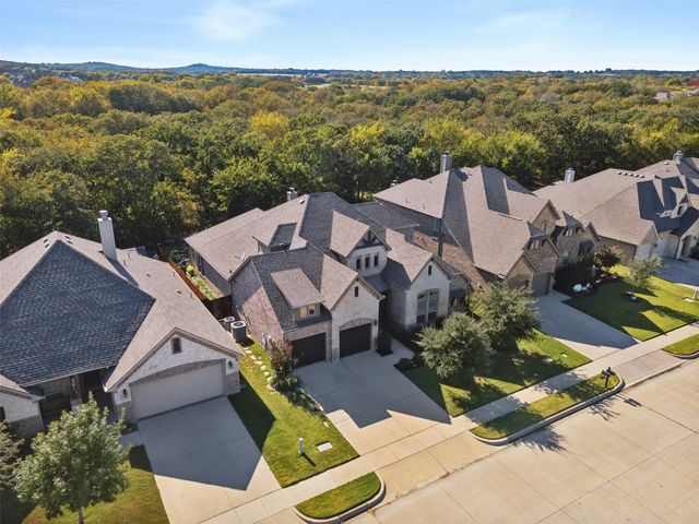 245 Prairie Oak Court, Burleson, TX 76028