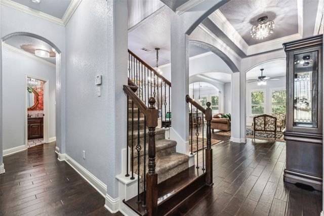 245 Prairie Oak Court, Burleson, TX 76028
